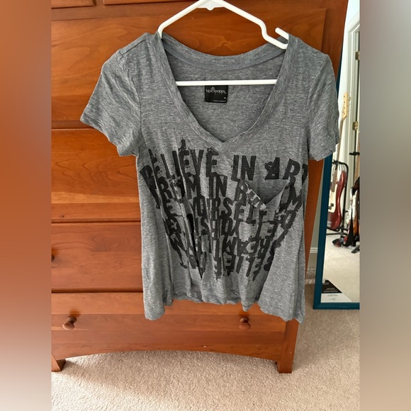 Black Poppy Tops - Black Poppy Graphic Tee - Size Medium